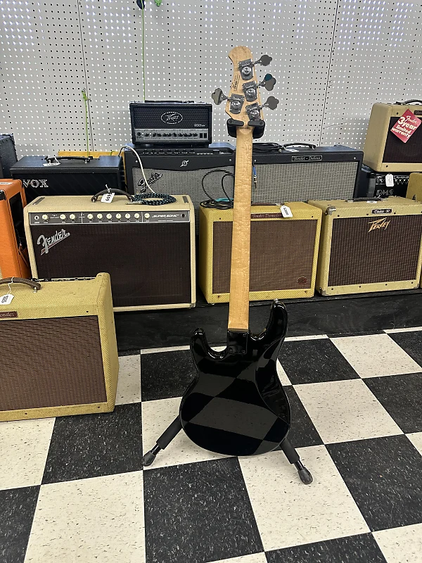 olp musicman stingray